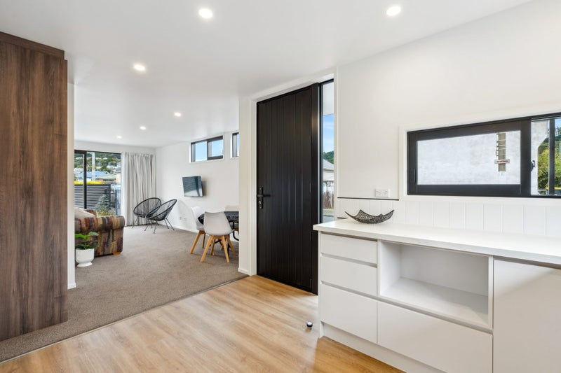 1 Thorn Street, Caversham, Dunedin - Carousel 2