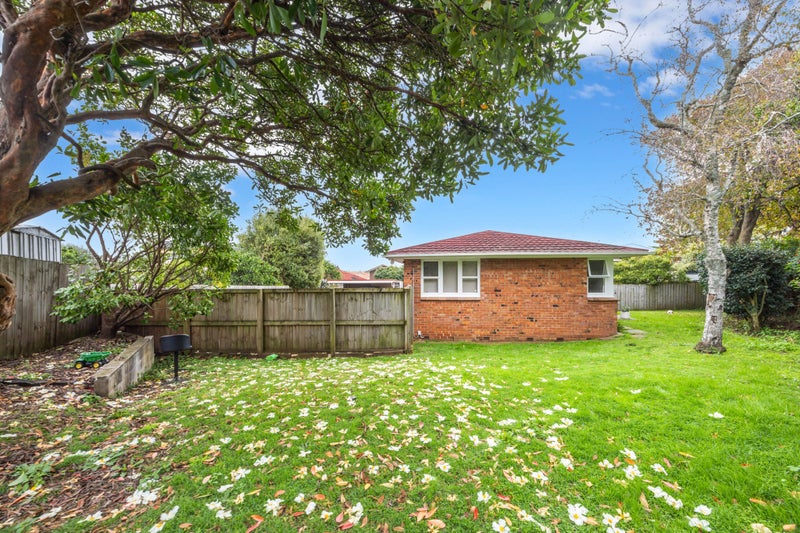 9A Dornwell Road, Mount Roskill, Auckland - Carousel 2
