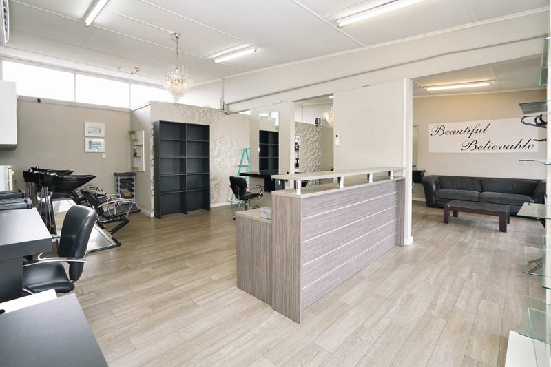 64A Storey Avenue, Forest Lake, Hamilton - Carousel 2