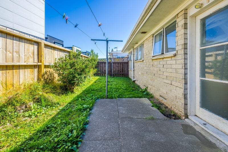 2/11 Coates Road, Papatoetoe, Auckland - Carousel 12