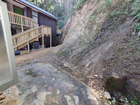 13A Adams Terrace, Aro Valley, Wellington - Carousel 26