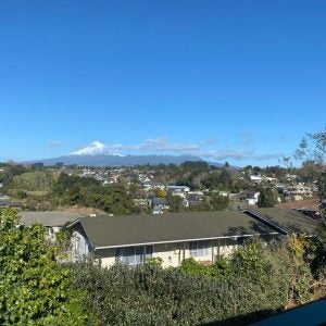 11 Ballantrae Place, Highlands Park, New Plymouth - Carousel 24