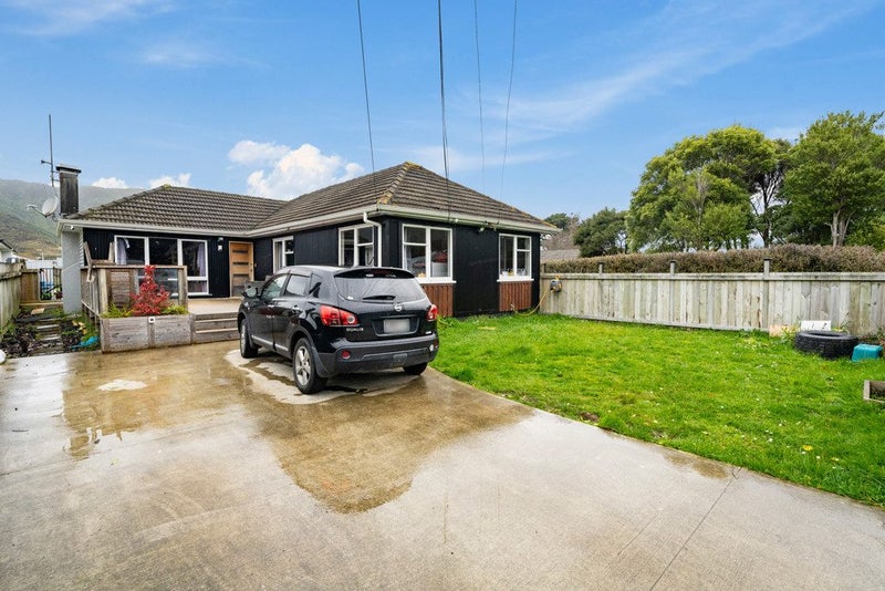54 Westminster Road, Wainuiomata, Lower Hutt - Carousel 1