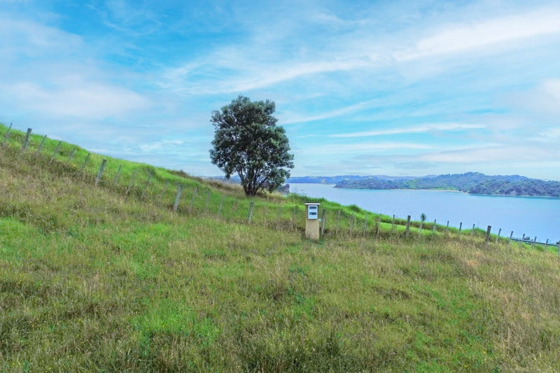 88 Ngarewa Drive, Mahurangi West, Warkworth - Carousel 7