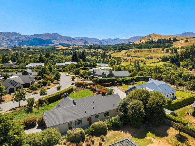 2 Wellswood Way, LOWER SHOTOVER, QUEENSTOWN - Carousel 22