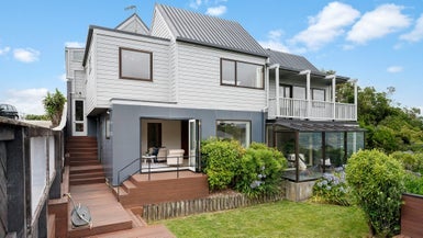 63A Homebush Road, Khandallah, Wellington - Carousel 1