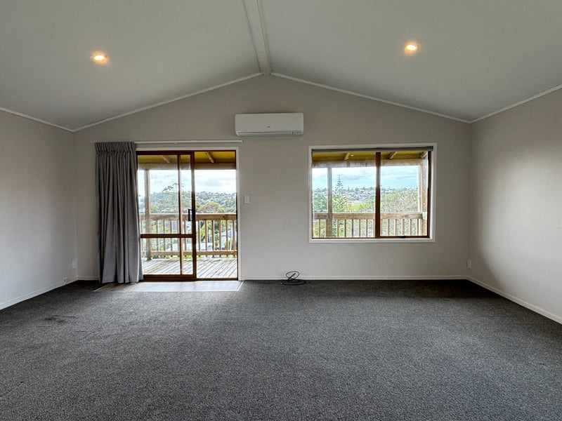 16 Matai Road, Stanmore Bay, Whangaparaoa - Carousel 2