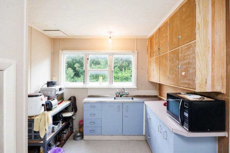 5 Renfrew Place, Highbury, Palmerston North - Carousel 2