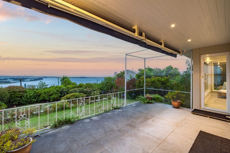 36 Marama Crescent, Mount Pleasant, Christchurch - Carousel 2