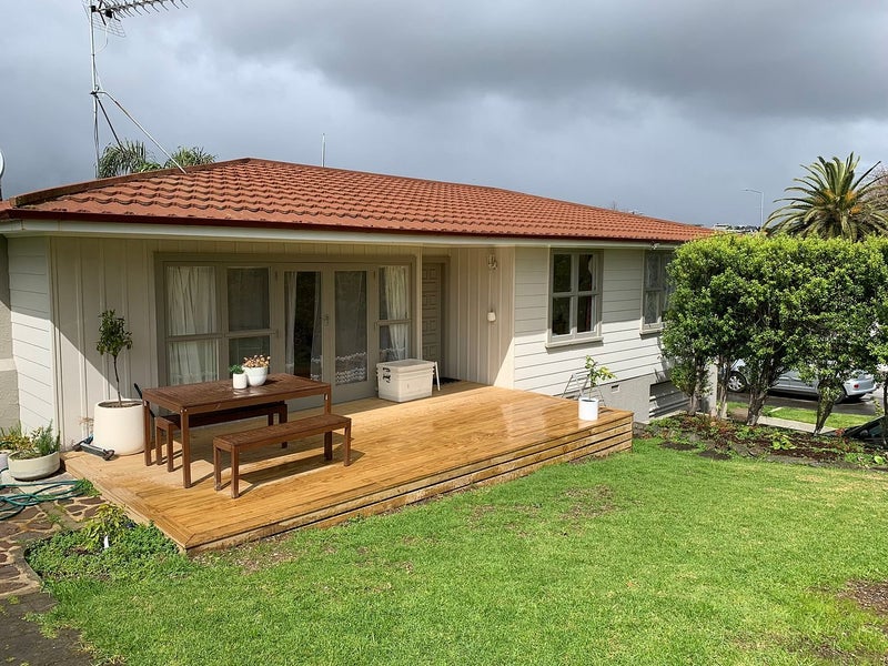 8 Cooneys Drive, Matua, Tauranga - Carousel 1