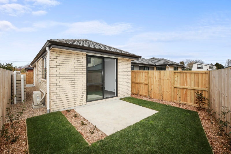 4/3 Edinburgh Road, Hillcrest, Hamilton - Carousel 13
