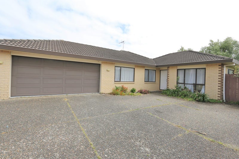 20 Feeny Crescent, East Tamaki, Auckland - Carousel 1