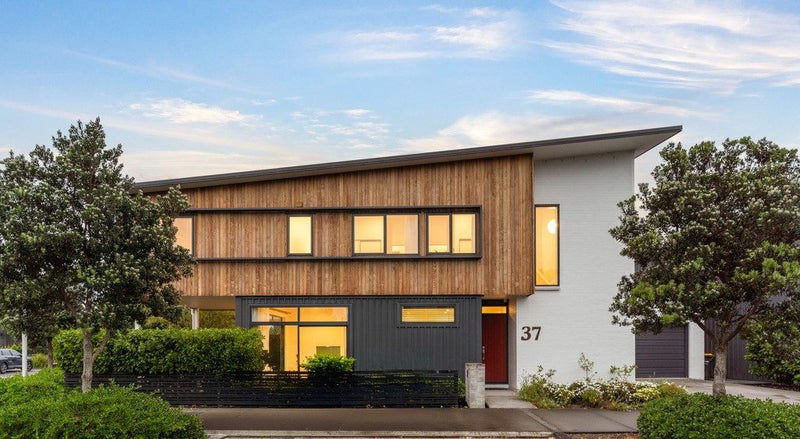 37 Wallace Road, Hobsonville, Auckland - Carousel 1