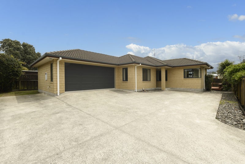 192 Fifteenth Avenue, Tauranga South, Tauranga - Carousel 1