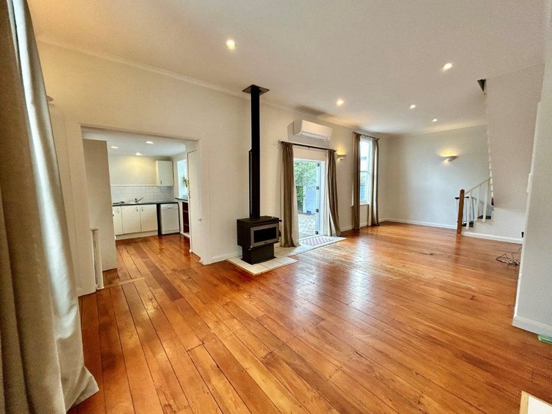 149 Wellesley Road, Napier South, Napier - Carousel 1