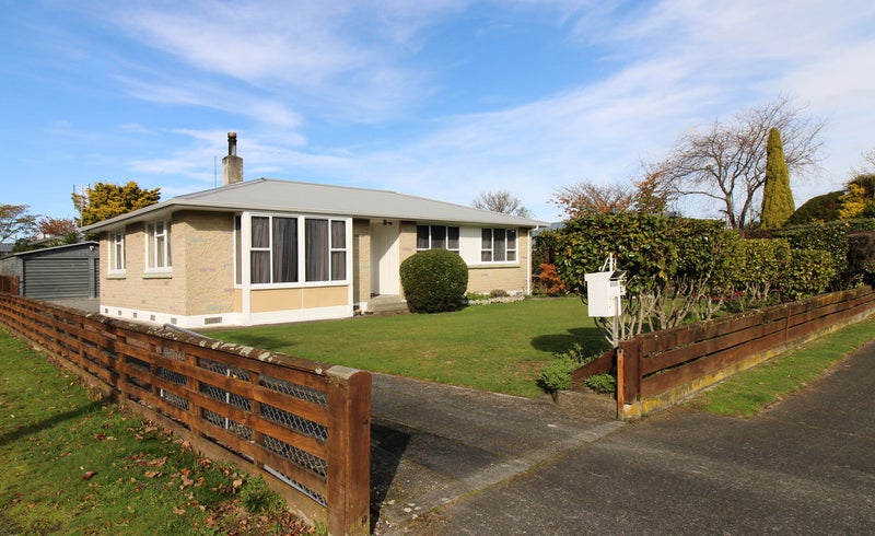 4 Hughan Place, Carterton - Carousel 8