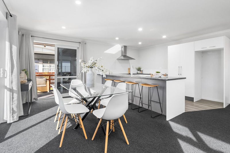 10 Brightstone Crescent, Aranui, Christchurch - Carousel 2