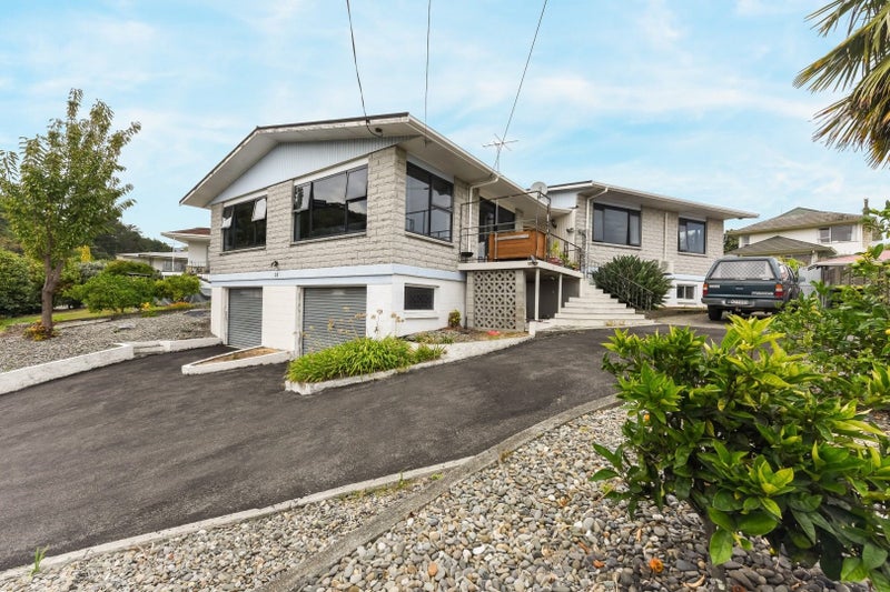 28 Douglas Road, Wakatu, Nelson - Carousel 1