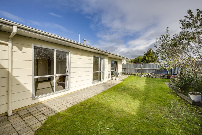 2A Trinity Crescent, Pirimai, Napier - Carousel 1