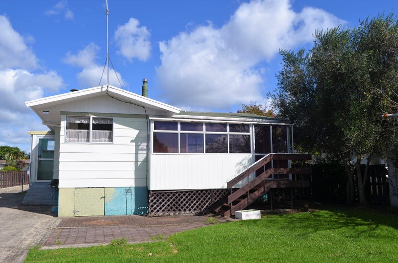 56 Paramount Parade, Tikipunga, Whangarei - Carousel 12