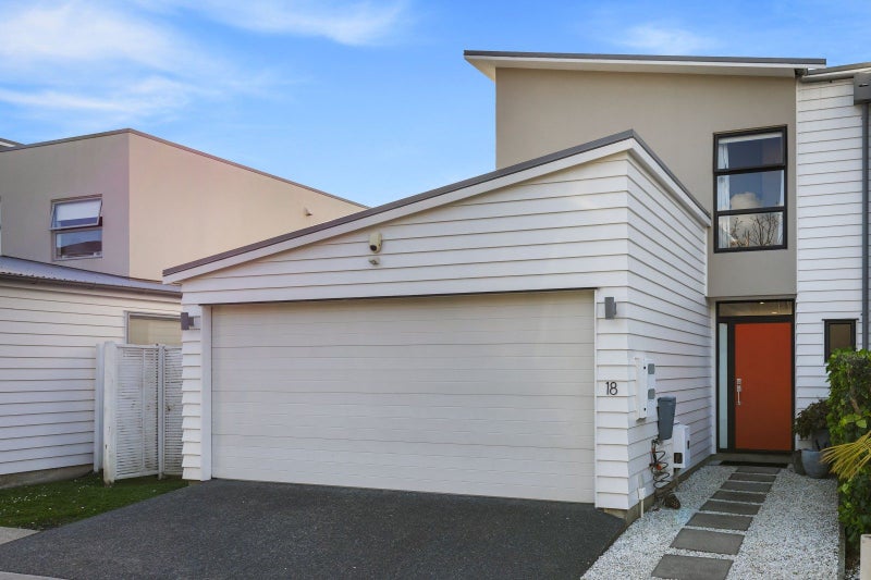 18/40 Scarlet Oak Drive, Schnapper Rock, Auckland - Carousel 1