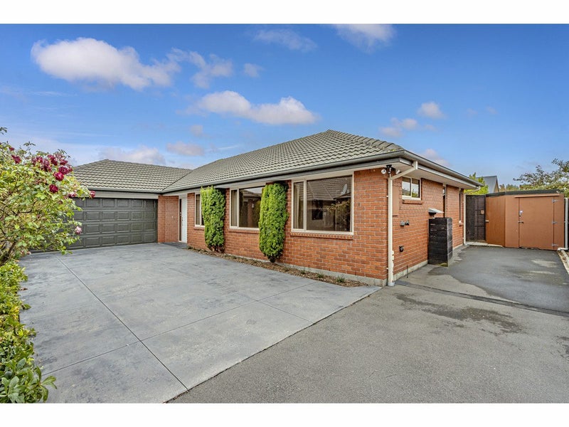32 Eaglesome Avenue, Aidanfield, Christchurch - Carousel 12
