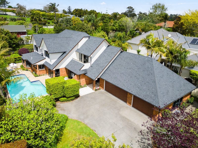 11 Del Mar Court, Shamrock Park, Auckland - Carousel 2