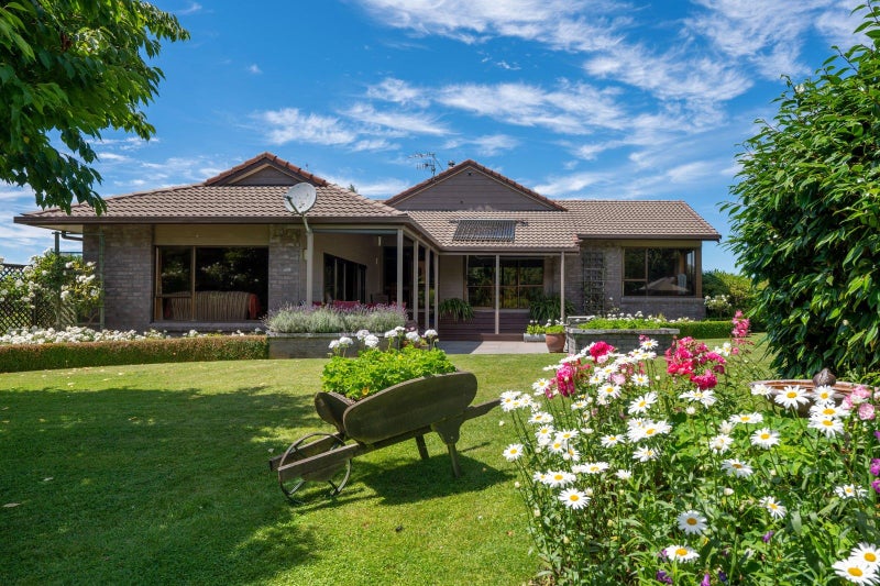 9B Kenrick Road, Pukehangi, Rotorua - Carousel 1