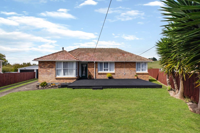 4 Tainui Street, Meremere - Carousel 2