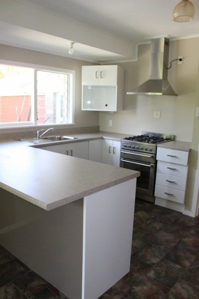 195 Williams Road North, Pyes Pa, Tauranga - Carousel 1