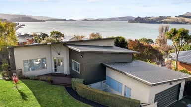 10A Huia Street, Saint Leonards, Dunedin - Carousel 1