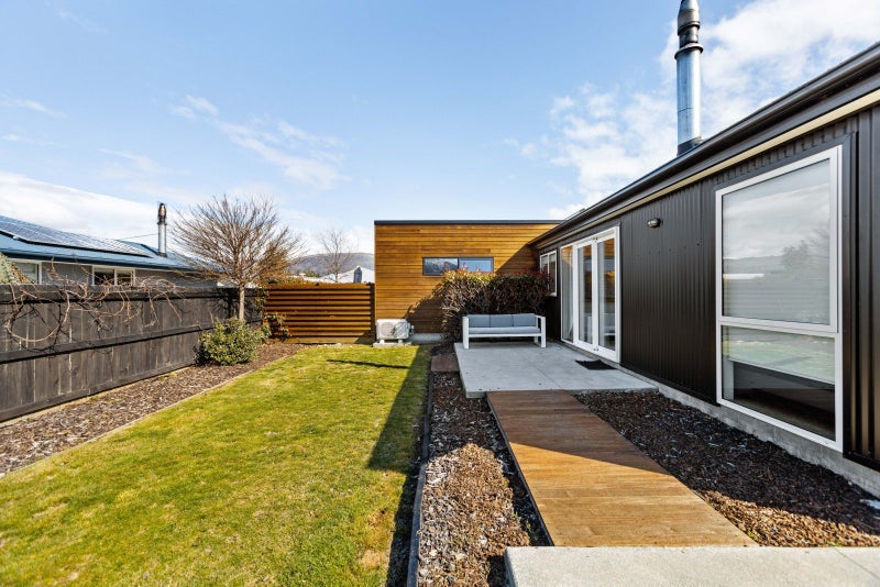 14 Quail Street, Albert Town, Wanaka - Carousel 12