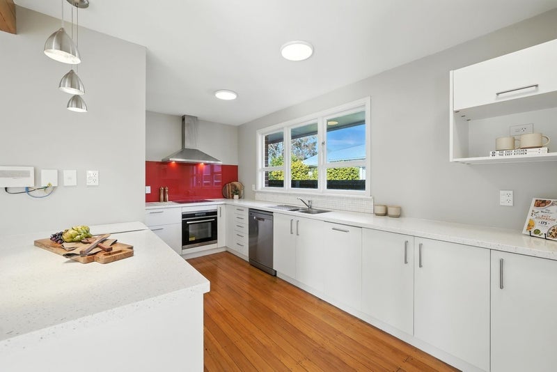 215 Greers Road, Bryndwr, Christchurch - Carousel 2