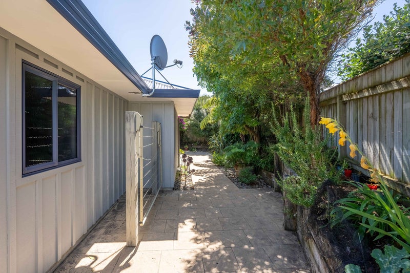 5 Regent Drive, Paraparaumu Beach, Paraparaumu - Carousel 19