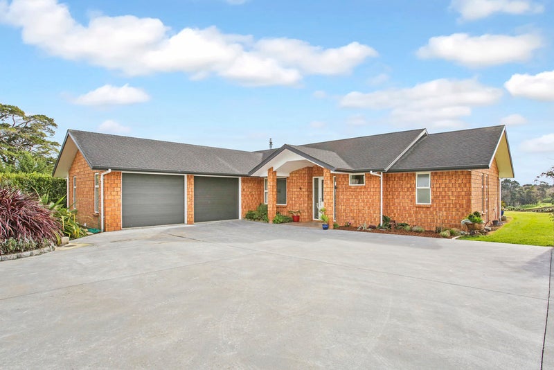 66 Cameron Road, Waiuku, Waiuku - Carousel 2