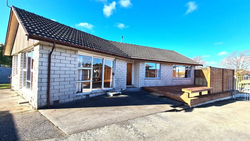 14 Lomax Place, Islington, Christchurch - Carousel 1