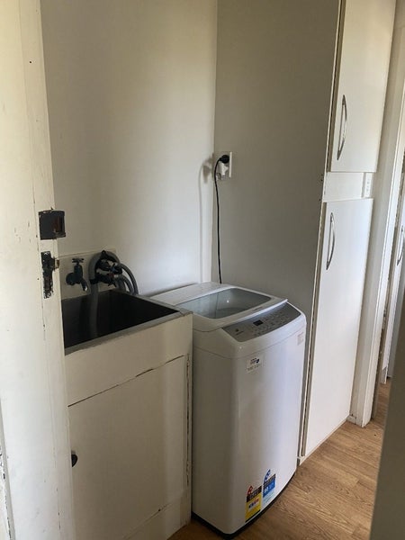 31 Jellicoe Road, Murrays Bay, Auckland - Carousel 9