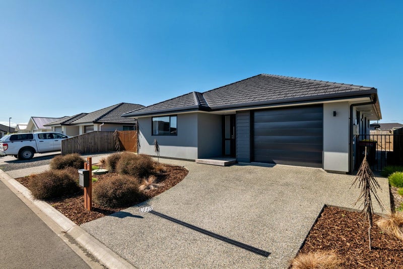 6 Holstein Lane, Appleby, Richmond - Carousel 19