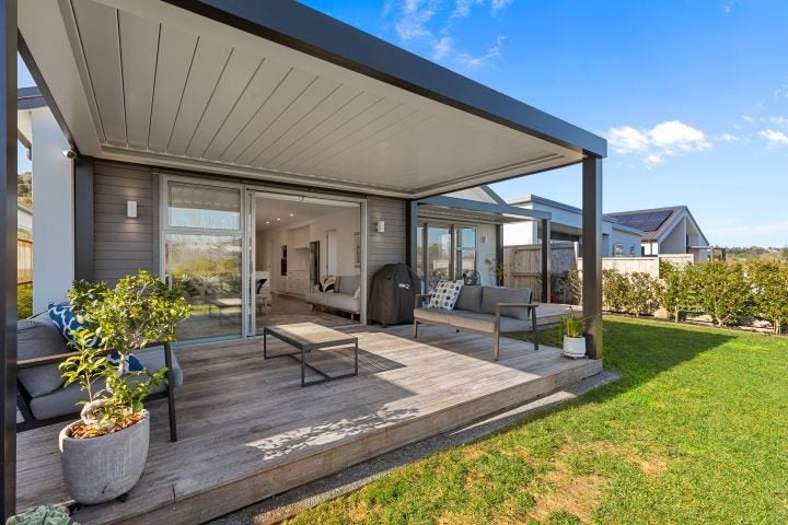 74 Saint Pauls Drive, Brookfield, Tauranga - Carousel 2