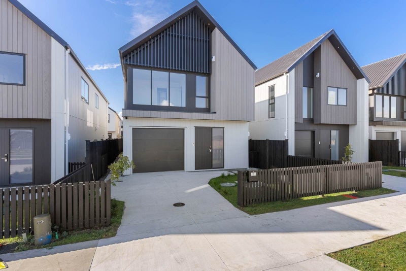 11 Shropshire Street, Karaka, Papakura - Carousel 2