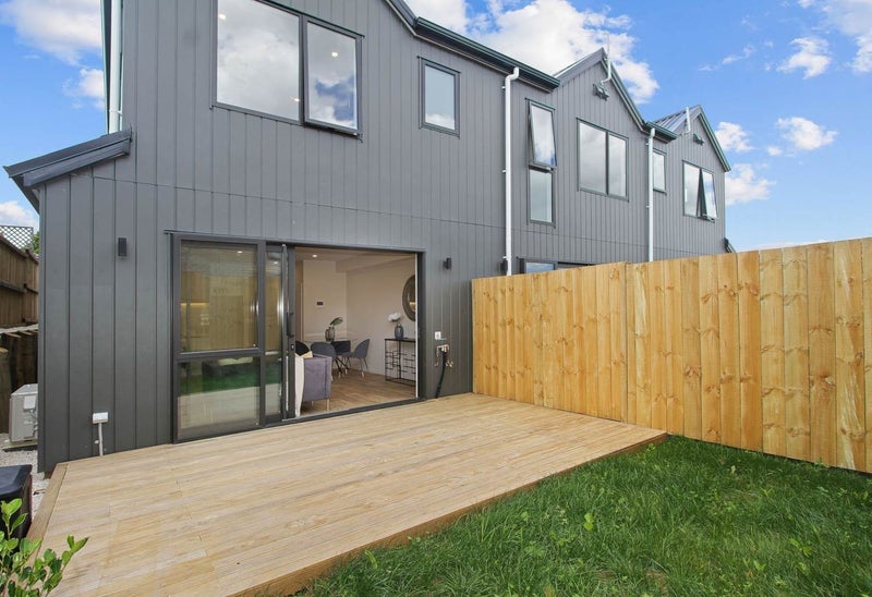 313B Bucklands Beach Road, Bucklands Beach, Auckland - Carousel 2