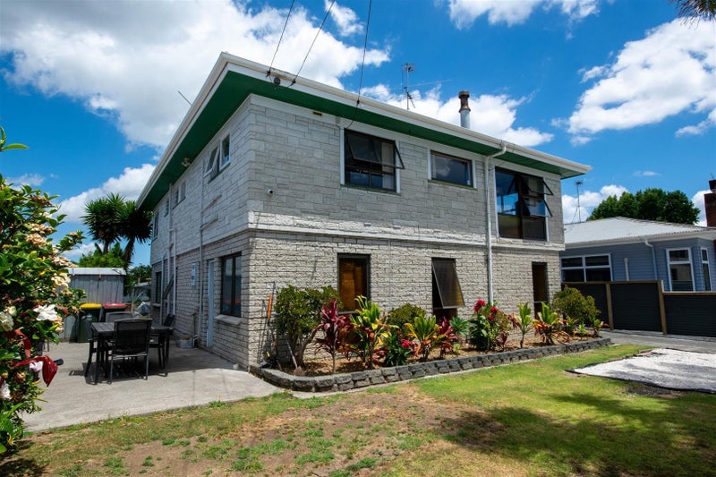 31 Beaumonts Way, Manurewa, Auckland - Carousel 2