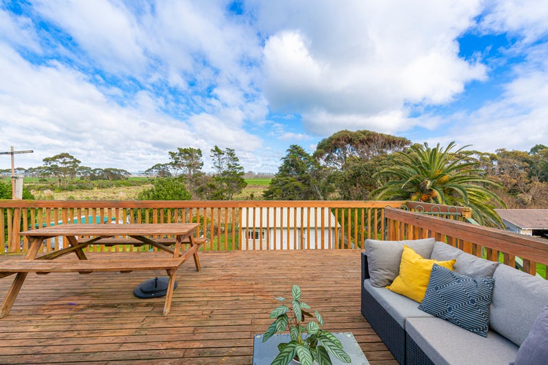 344 Pukehina Parade, Te Puke - Carousel 1