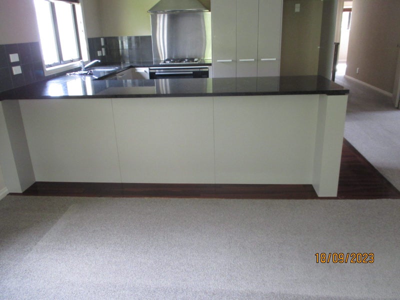 2B Bayside Drive, Browns Bay, Auckland - Carousel 3