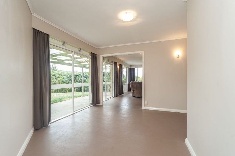 13 Dunns Street, Silverstream, Upper Hutt - Carousel 2