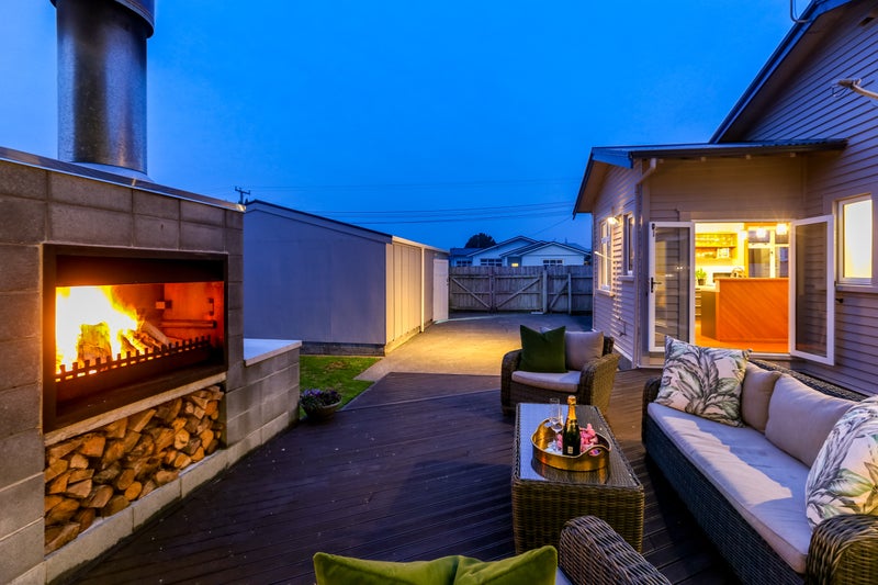 35 Barriball Street, Fitzroy, New Plymouth - Carousel 1