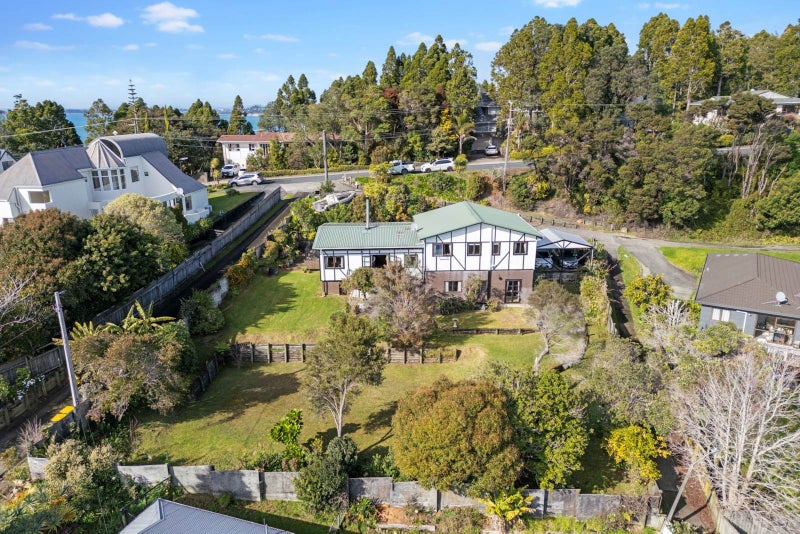 55 Hillcrest Road, Hatfields Beach, Orewa - Carousel 1