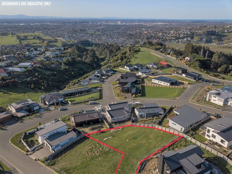 5 Millbeck Place, Westmorland, Christchurch - Carousel 2