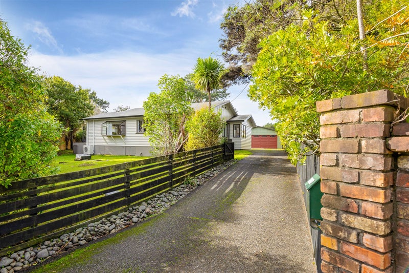 56 O'Neills Road, Swanson, Auckland - Carousel 31