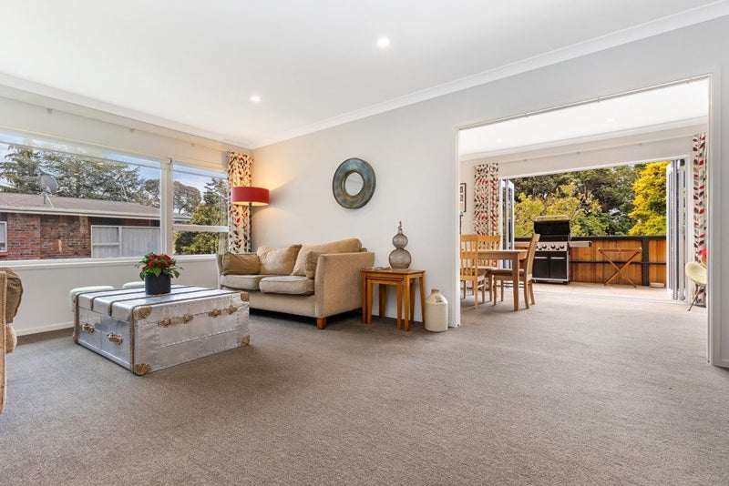 54 Collie Street, Hillpark, Auckland - Carousel 2